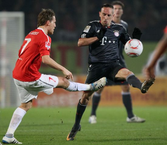 队战术磨合 队战术磨合